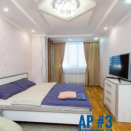 Центр. Хмельницького. 2 Спальні Ternopil Exterior foto